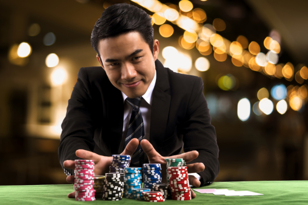 Deep Stack and Short Stack Play